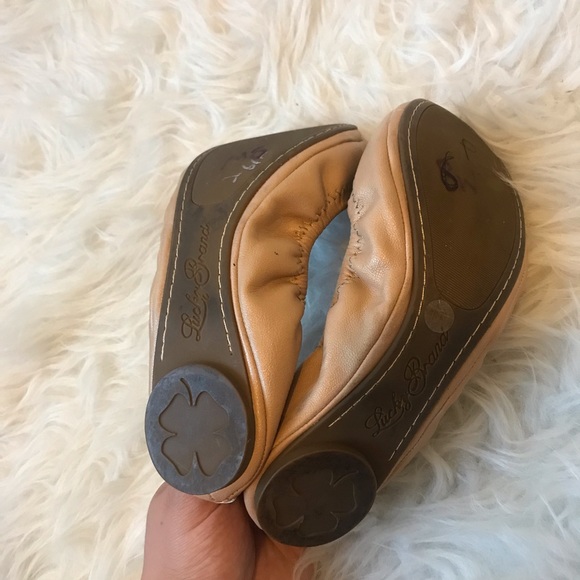 Lucky Brand Essie Flats nude brown size 7 - Picture 4 of 6